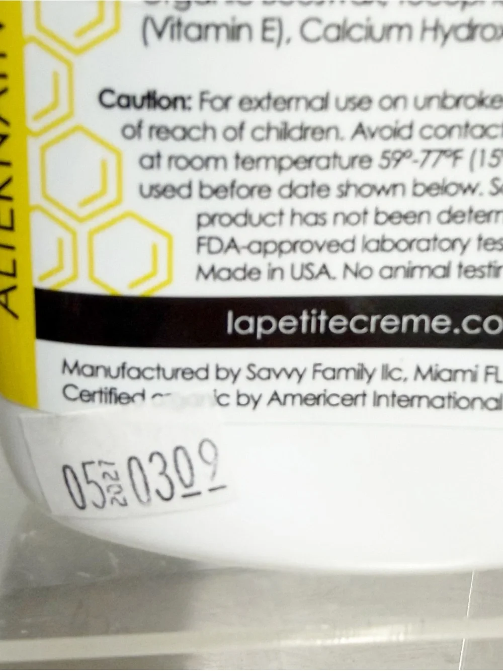 La Petite Creme leaves 2027